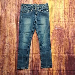 Seven7 size 9 women's jeans